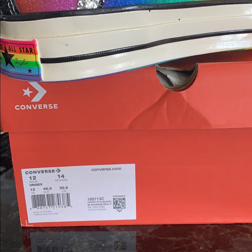 Converse Chuck Taylor HI TOP PRIDE SNEAKER🌈 - Picture 7 of 8